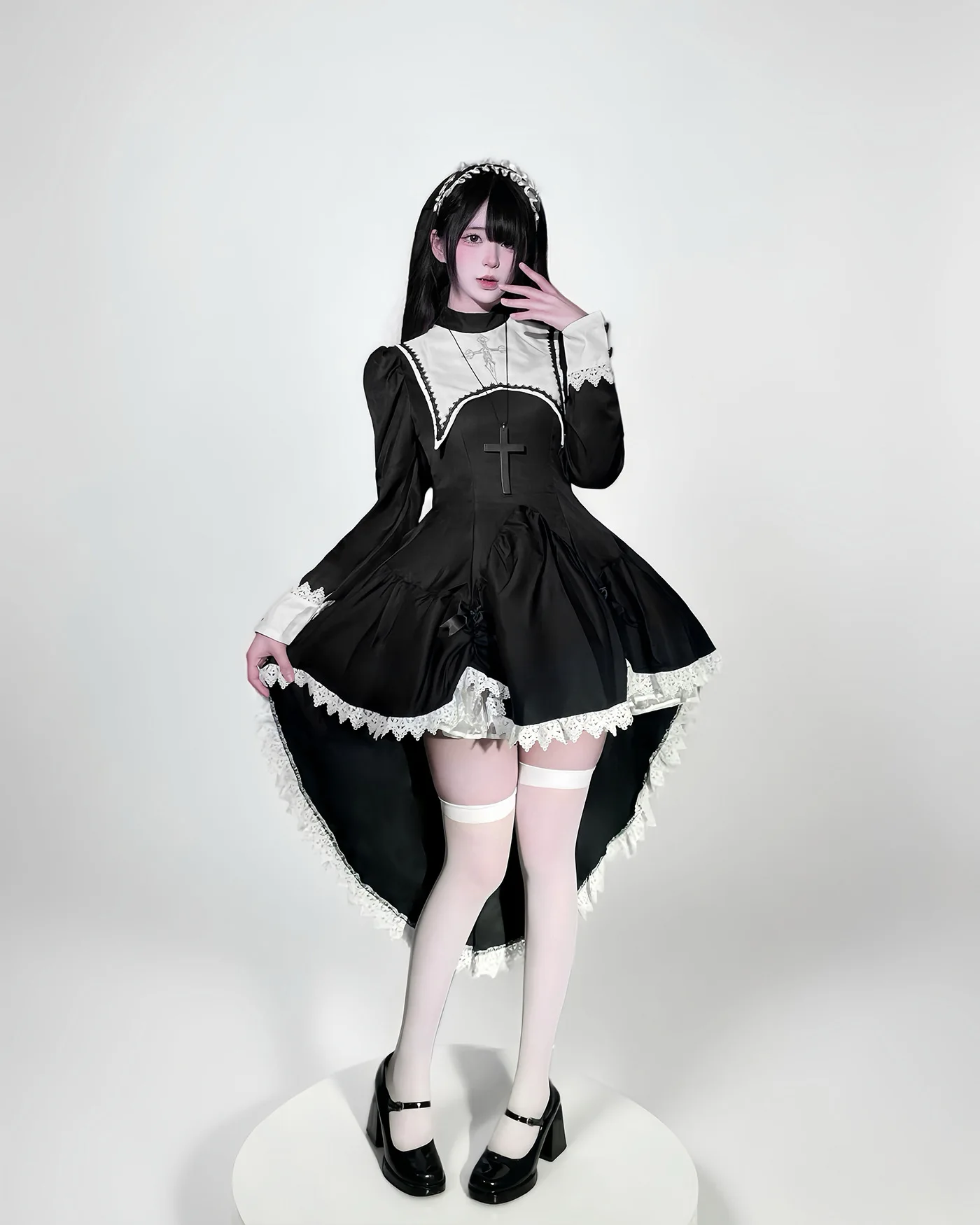2025年新作 ブラックゴシック修道女スカート コスプレコス - Anime Cosplay Girl のレビューと価格