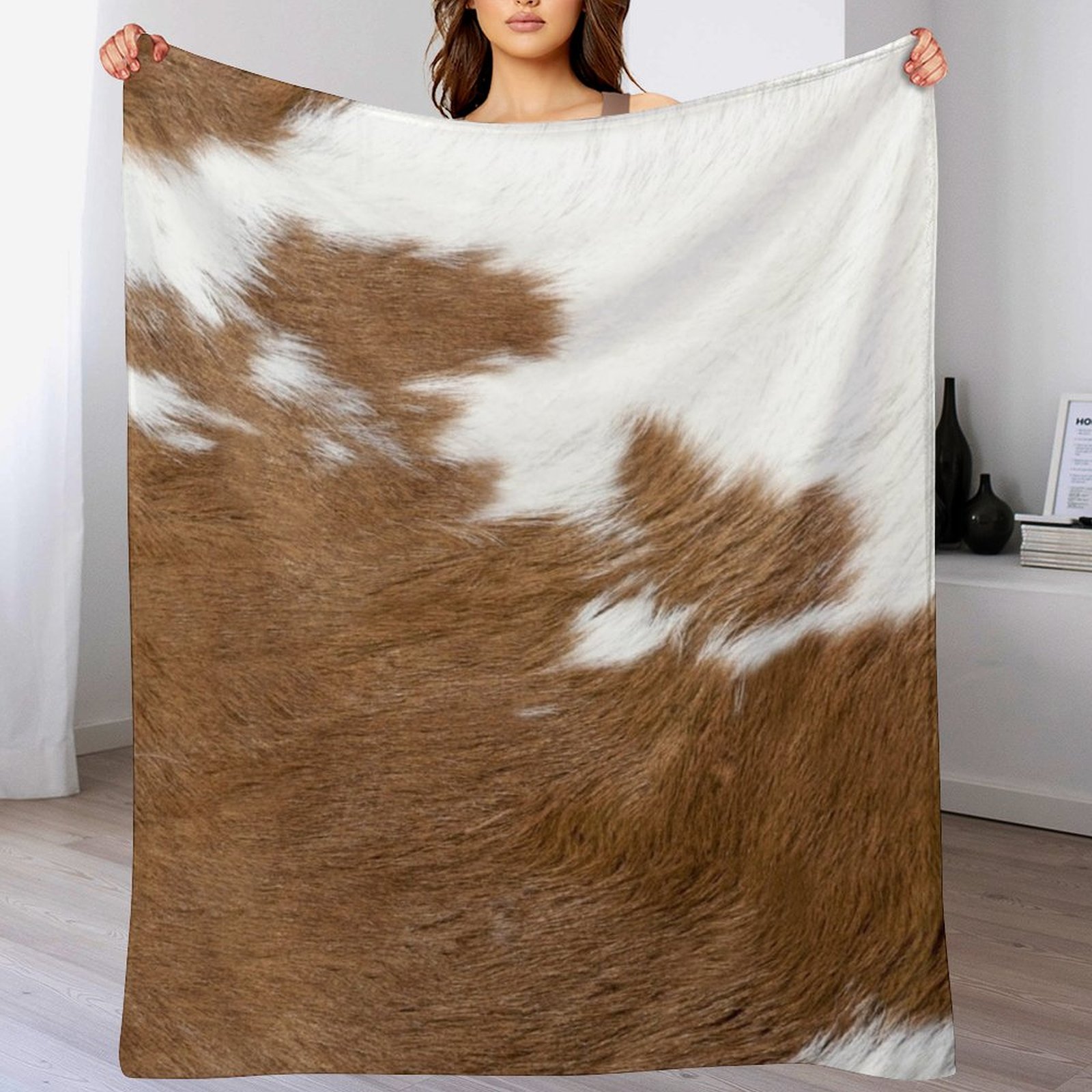 Cow Hide Brown & White Throw B - Anime Cosplay Idea のレビューと価格